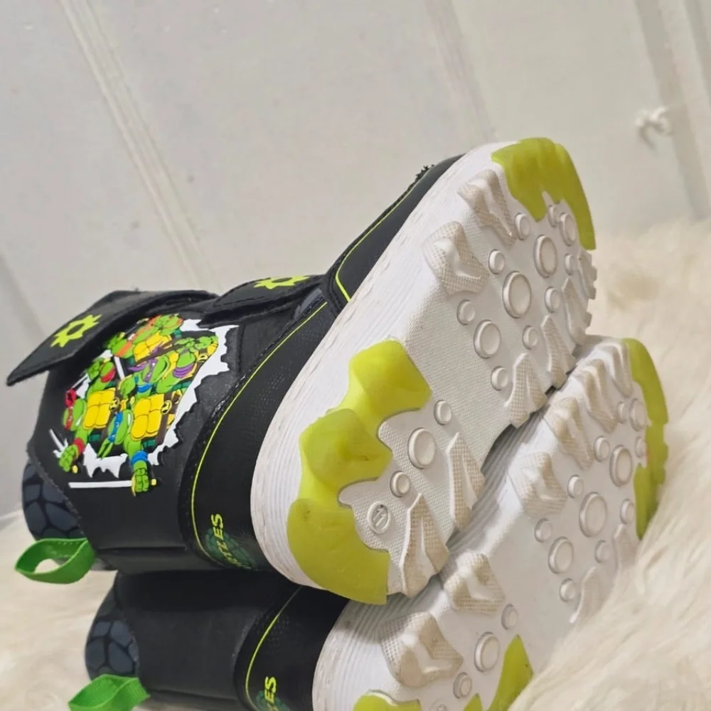 Nickelodeon Teenage Mutant Ninja Turtles Toddler Boy's Winter SnowBoots Sz 11🌴✌